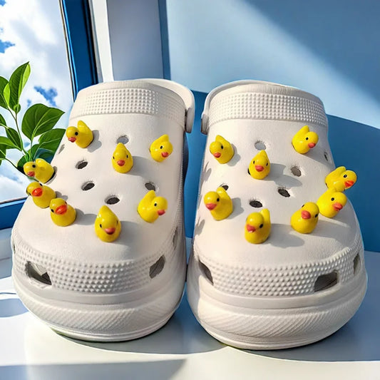 Fashion trends Hole Shoe Charms for DIY Colorful Yellow Duck Shoe Buckle Decoration for Shoe Charm Sandals Clogs Kids Gifts