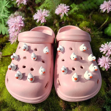 New Hot Selling DIY Shoes Charms for Cute Duck shoe Charms Designer Quality Garden Shoe Decoration Girl Gift